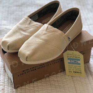 TOMS